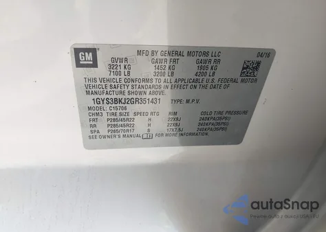 2016 Cadillac Escalade Luxury Collection z USA, uszkodzony, nr VIN 1GYS3BKJ2GR351431